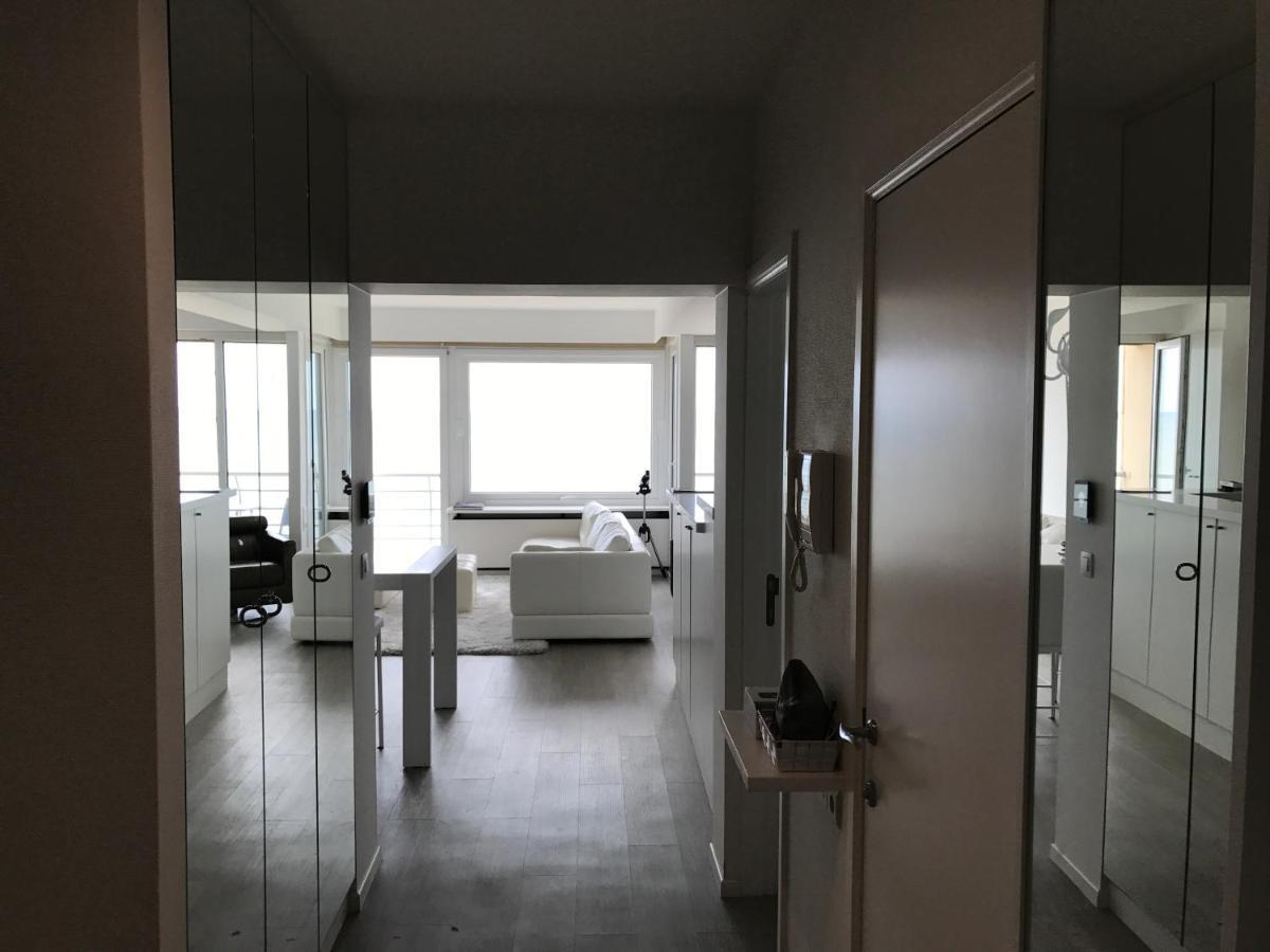 White Sea/Sun/Sky Dreams 4 Six @ Nieuwpoort Apartment Ngoại thất bức ảnh